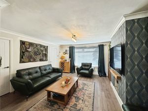 Photo 17- click for photo gallery